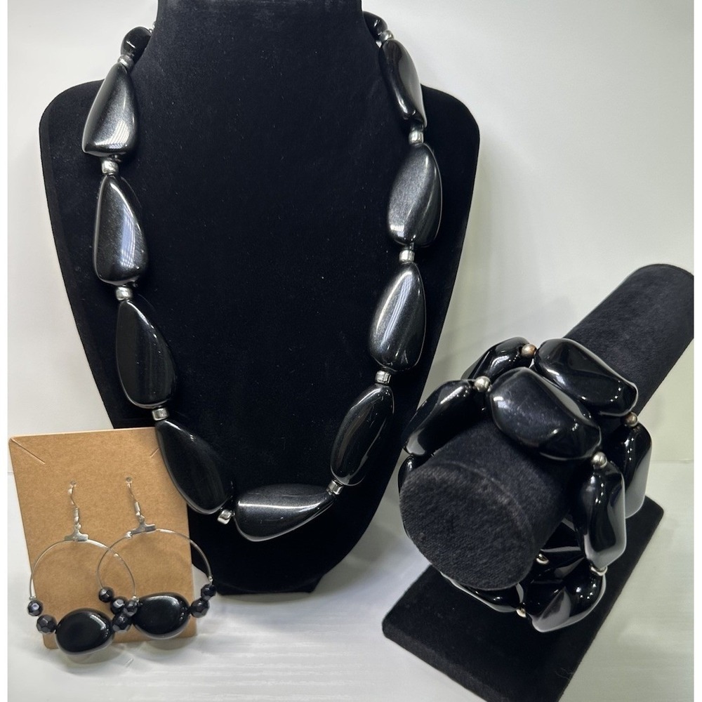 Park Lane Set Necklace Earrings & 2 Bracelets Silver Metal Faux Black Beaded 4pc